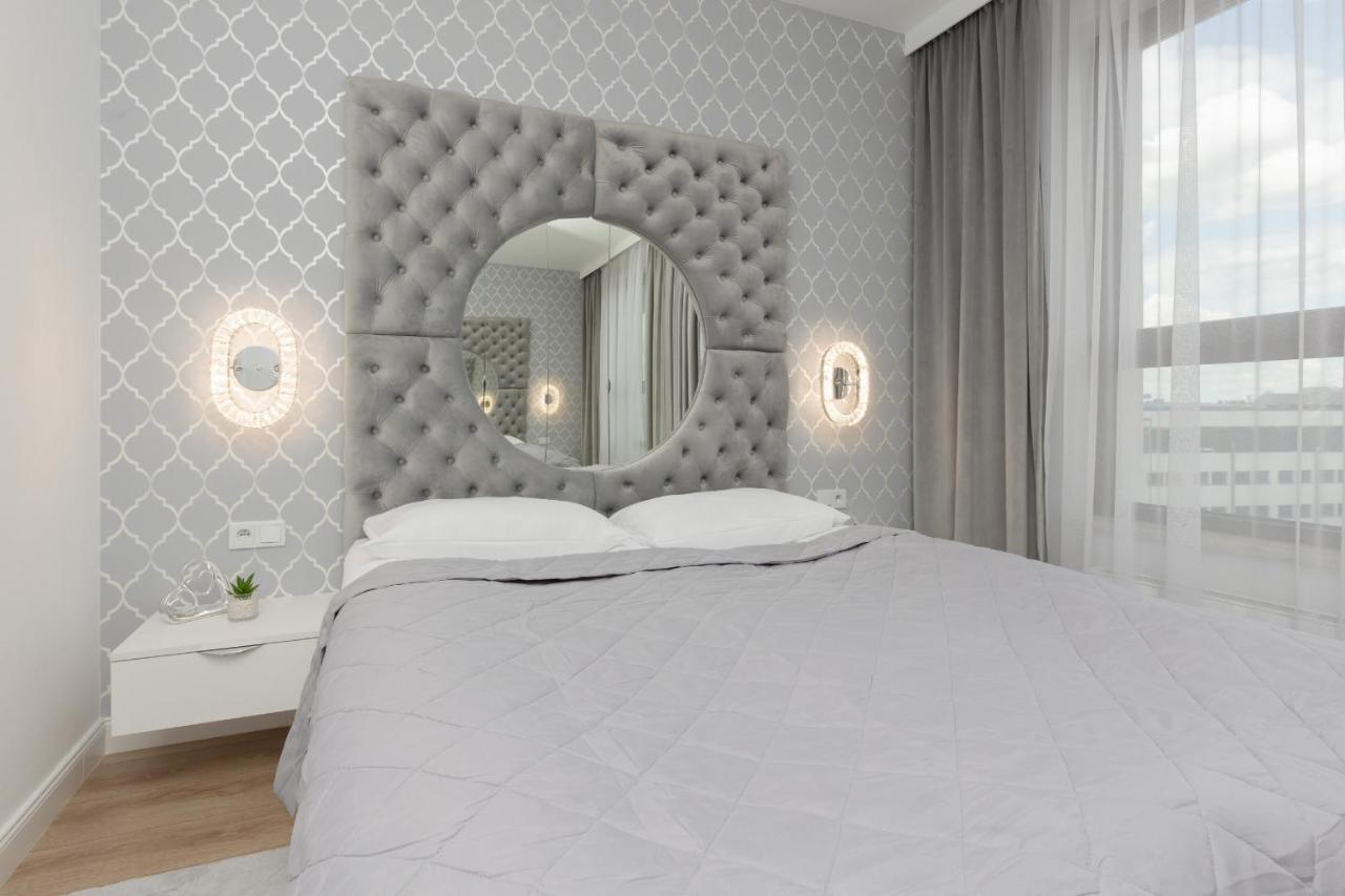 Cosy Apartment On Wola Goleszowska By Noclegi Renters Варшава Экстерьер фото